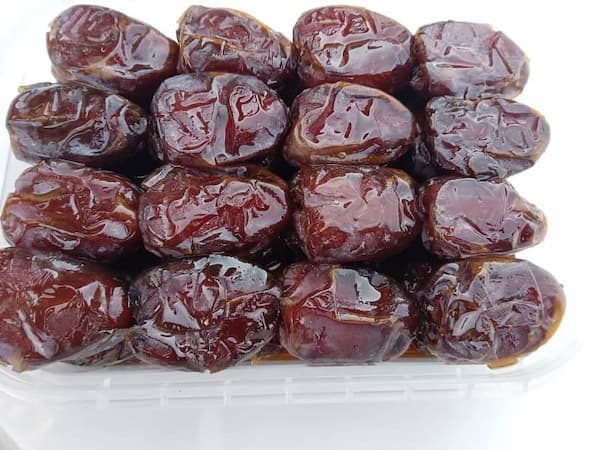 تصویر 3 از قیمت خرید خرما کبکاب سطلی + فروش ویژه